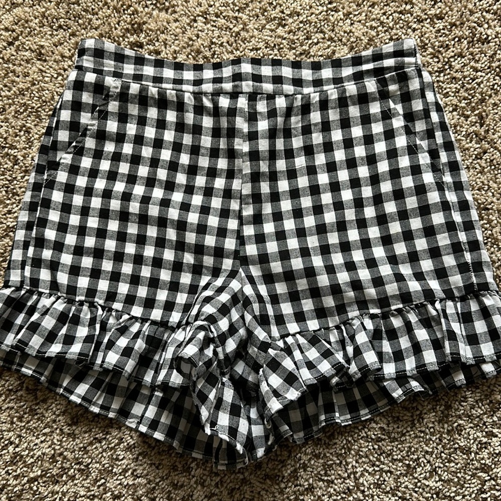 Gianni Bini gingham ruffle shorts